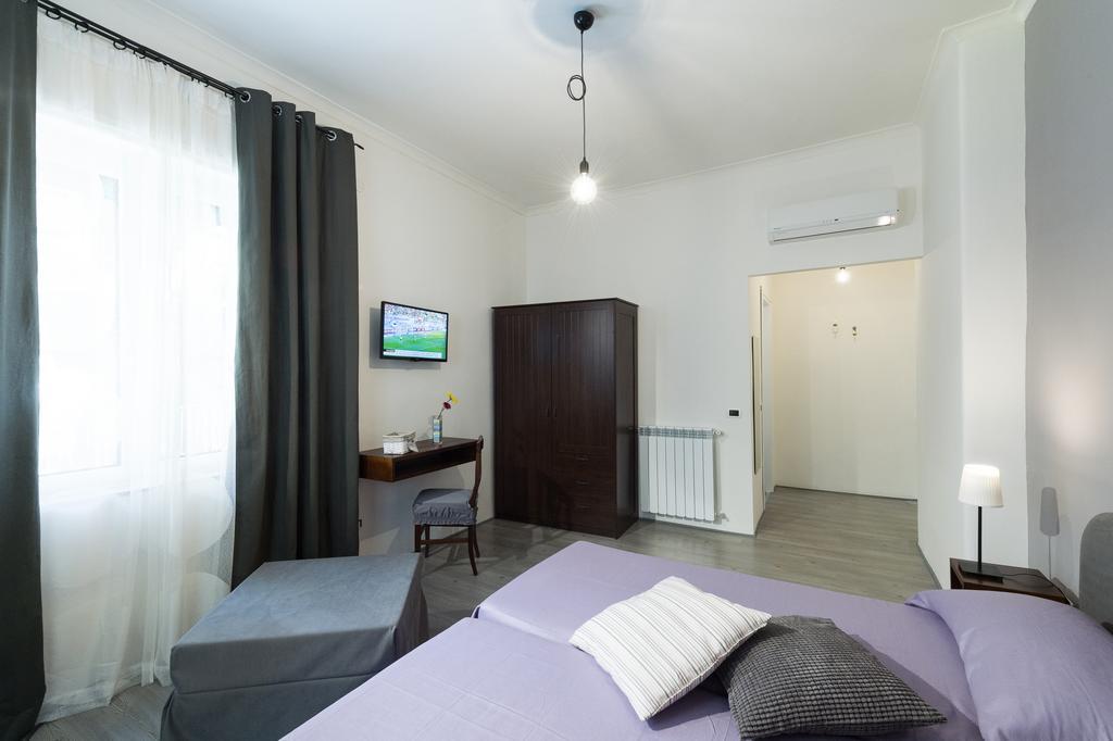 B&B Sleep & Zupp Napoli Ruang foto